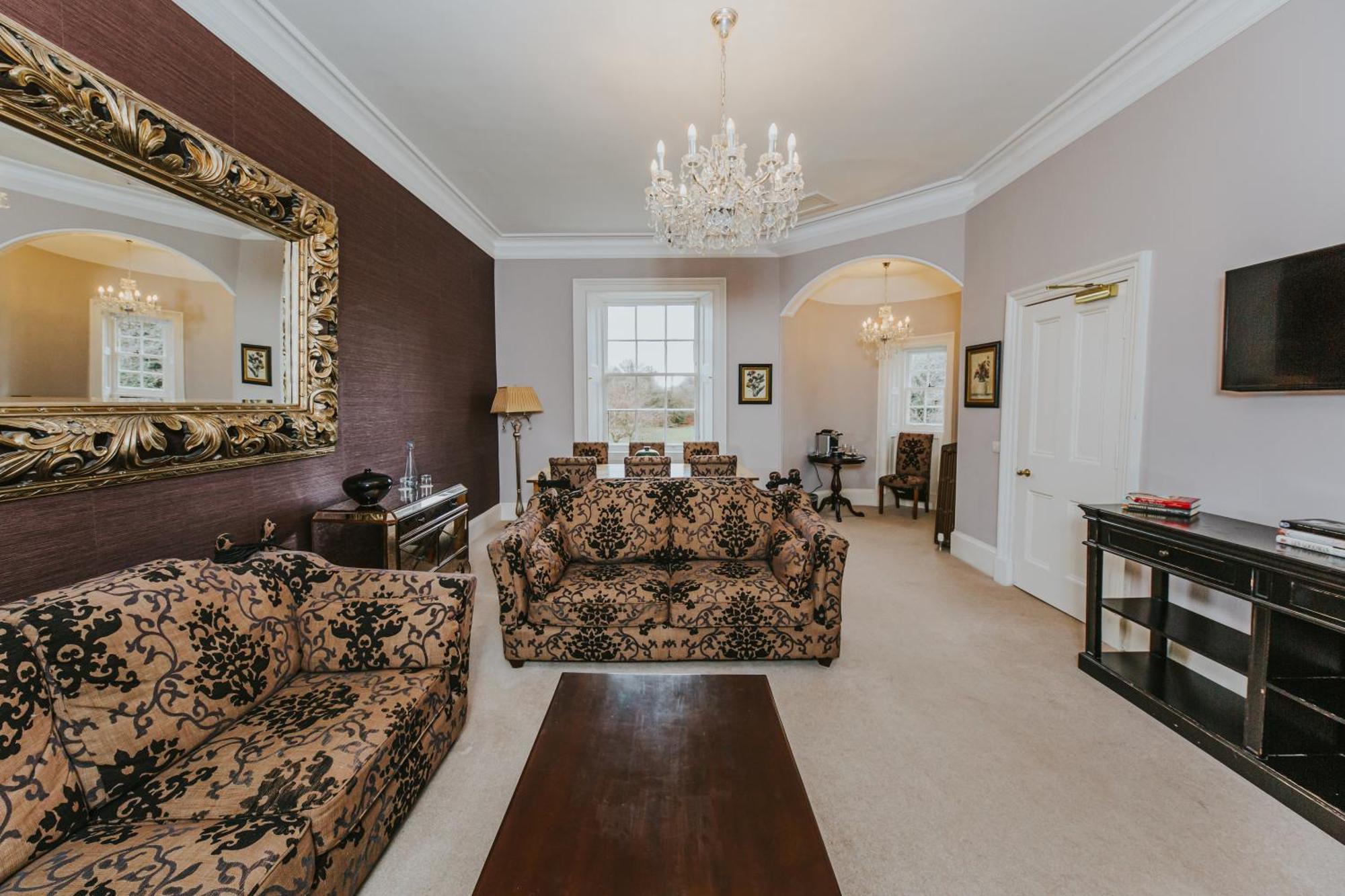 Maison d'hôtes Carberry Tower Mansion House And Estate à Musselburgh Extérieur photo